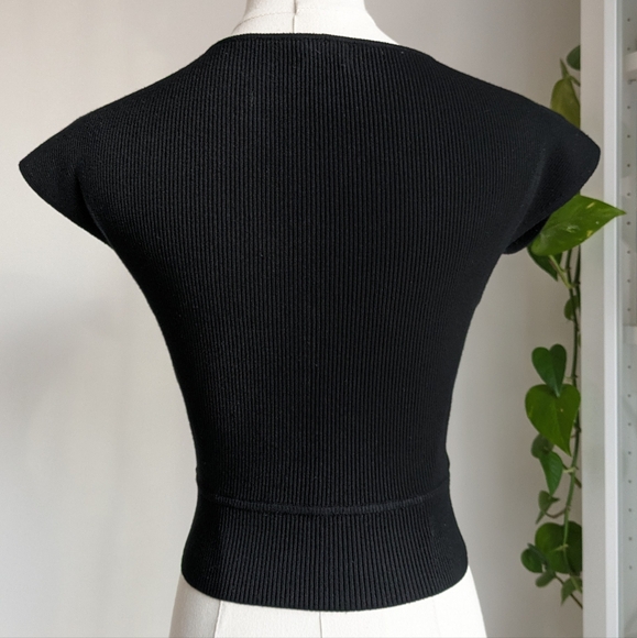 Aritzia Wilfred Ribbed Slit Top - Picture 8 of 9